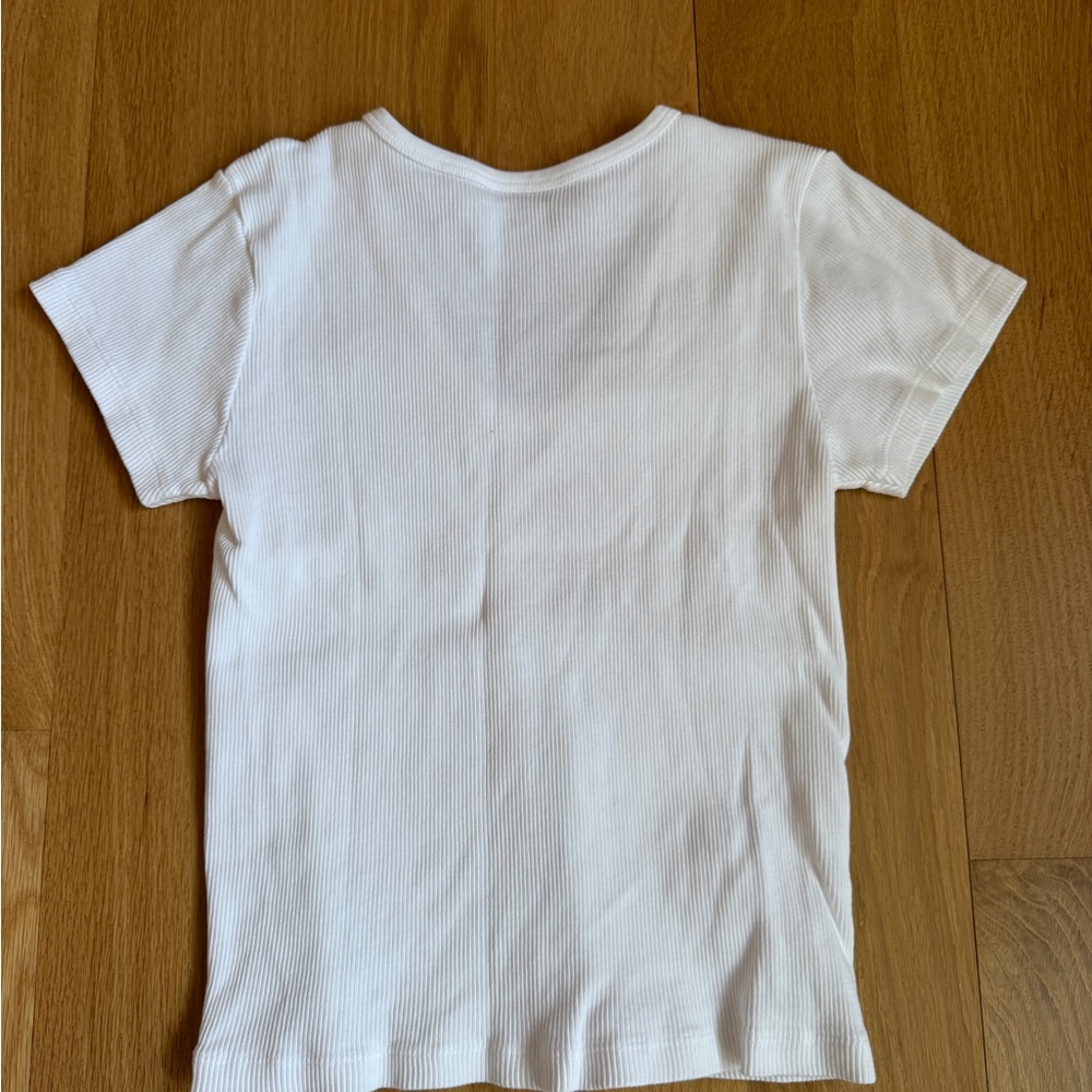 White Ribbed V-Neck Tank Top - Picture 2 of 2